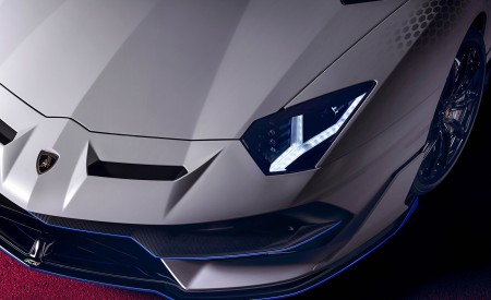 2020 Lamborghini Aventador SVJ Xago Edition Headlight Wallpapers 450x275 (8)