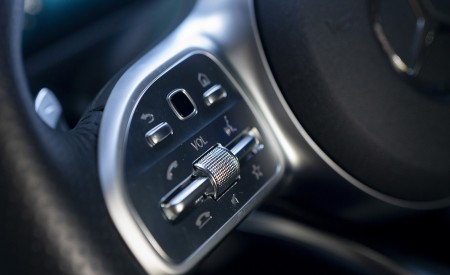 2020 Mercedes-Benz GLB 220d (UK-Spec) Interior Steering Wheel Wallpapers 450x275 (58)