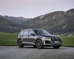 2021 Audi SQ7 TFSI (Color: Daytona Grey) Front Three-Quarter Wallpapers 150x120 (23)