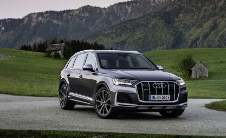 2021 Audi SQ7 TFSI (Color: Daytona Grey) Front Three-Quarter Wallpapers  450x275 (21)
