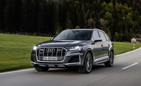 2021 Audi SQ7 TFSI (Color: Daytona Grey) Front Three-Quarter Wallpapers  450x275 (2)