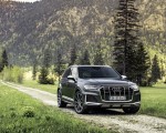 2021 Audi SQ7 TFSI (Color: Daytona Grey) Front Three-Quarter Wallpapers 150x120 (9)