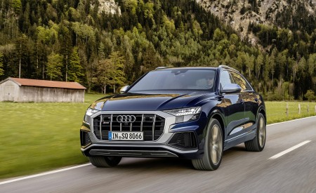 2021 Audi SQ8 TFSI (Color: Navarra Blue) Front Three-Quarter Wallpapers 450x275 (15)