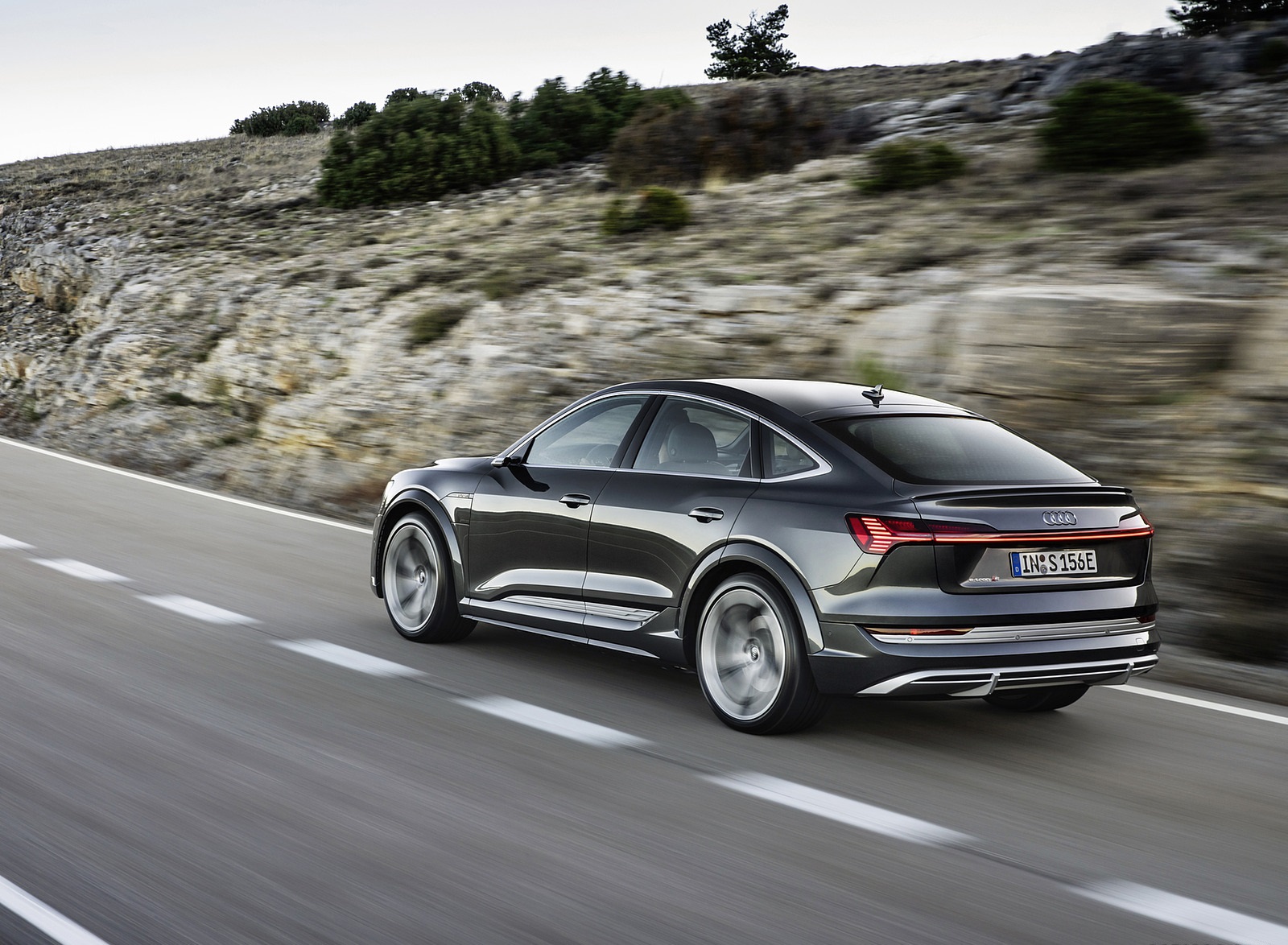 2021 Audi e-tron S Sportback (Color: Daytona Gray) Rear Three-Quarter Wallpapers (15)