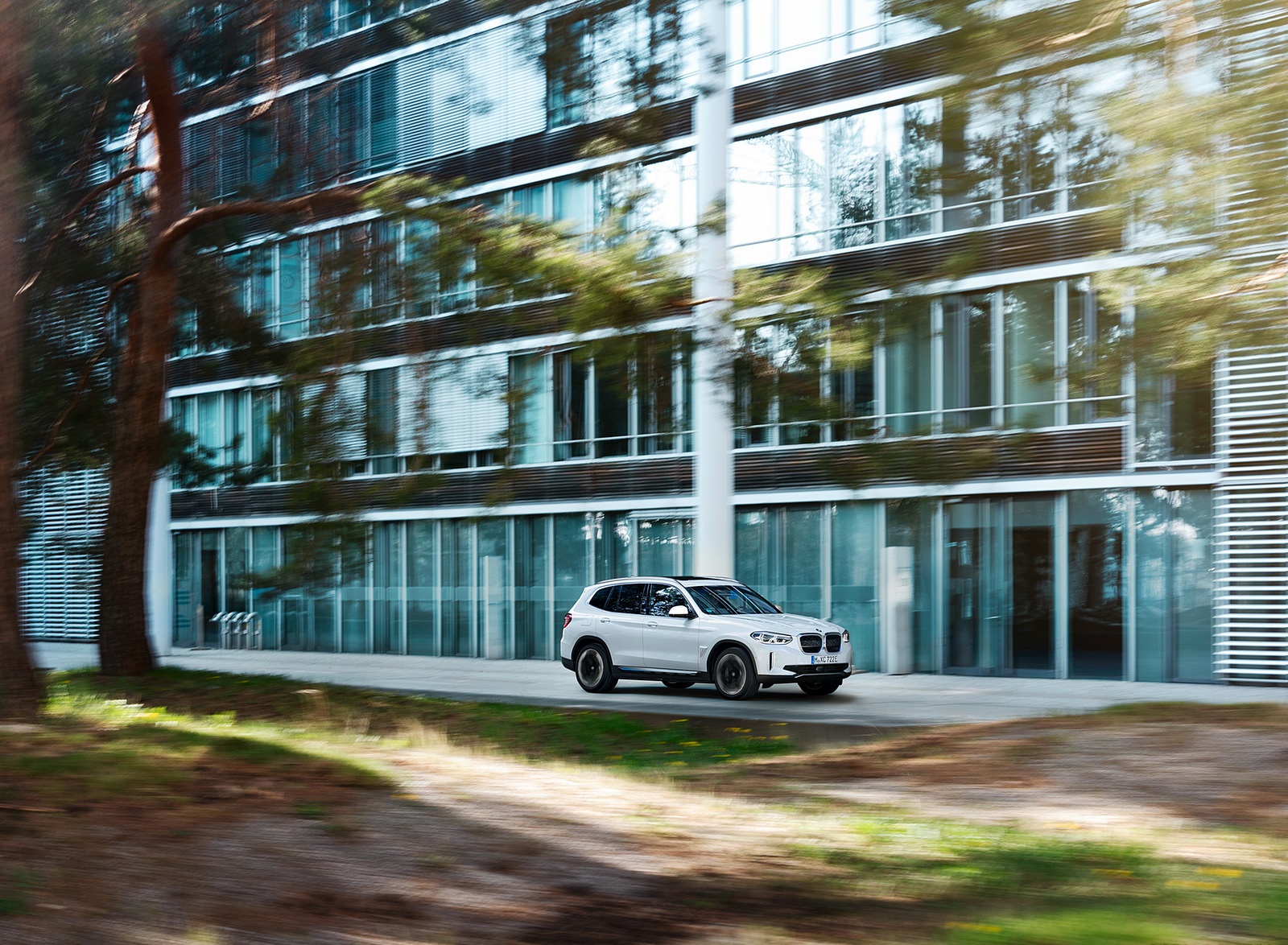 2021 BMW iX3 Front Three-Quarter Wallpapers (12)