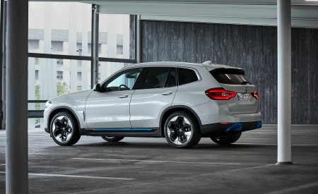 2021 BMW iX3 Rear Three-Quarter Wallpapers 450x275 (44)