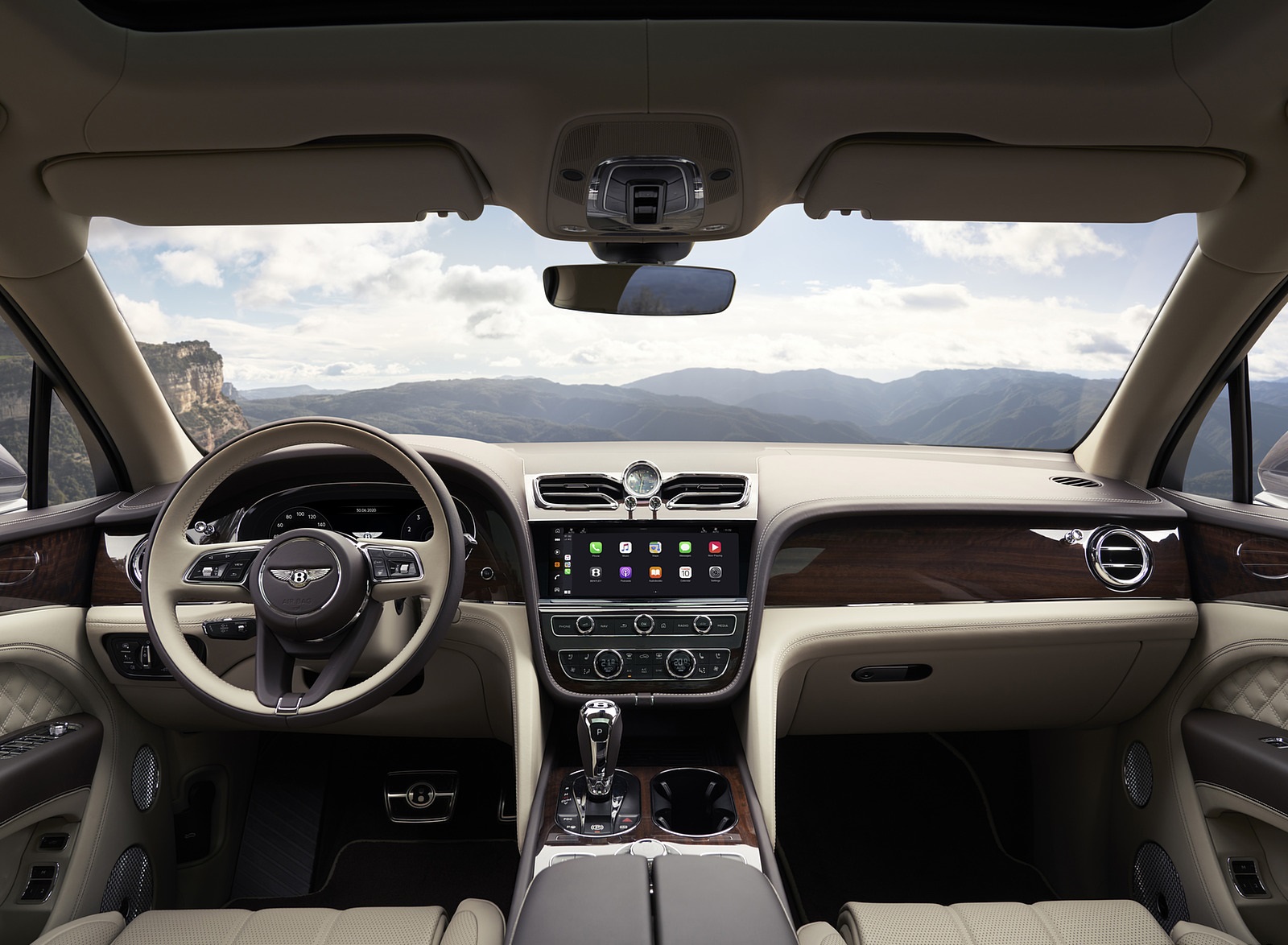 2021 Bentley Bentayga Hallmark Interior Cockpit Wallpapers #28 of 32
