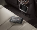 2021 Bentley Bentayga Hallmark Interior Detail Wallpapers 150x120 (30)