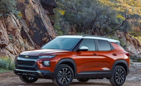 2021 Chevrolet Trailblazer ACTIV Front Three-Quarter Wallpapers 450x275 (13)