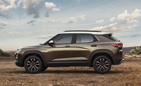 2021 Chevrolet Trailblazer ACTIV Side Wallpapers 450x275 (10)