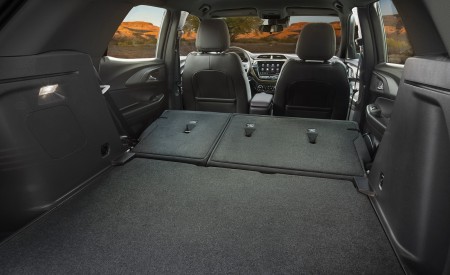2021 Chevrolet Trailblazer ACTIV Trunk Wallpapers 450x275 (37)