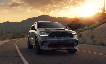 2021 Dodge Durango SRT Hellcat Front Wallpapers 450x275 (63)