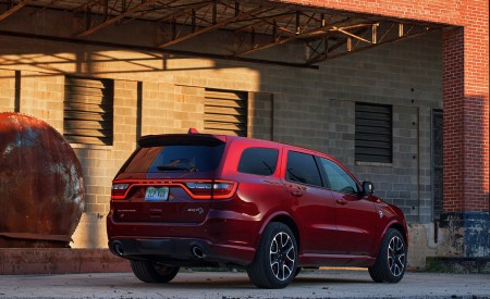 2021 Dodge Durango SRT Hellcat Rear Three-Quarter Wallpapers 450x275 (12)