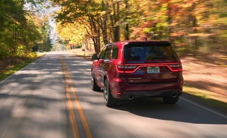 2021 Dodge Durango SRT Hellcat Rear Wallpapers  450x275 (4)