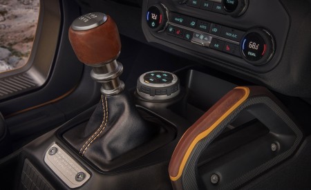 2021 Ford Bronco Interior Detail Wallpapers  450x275 (19)