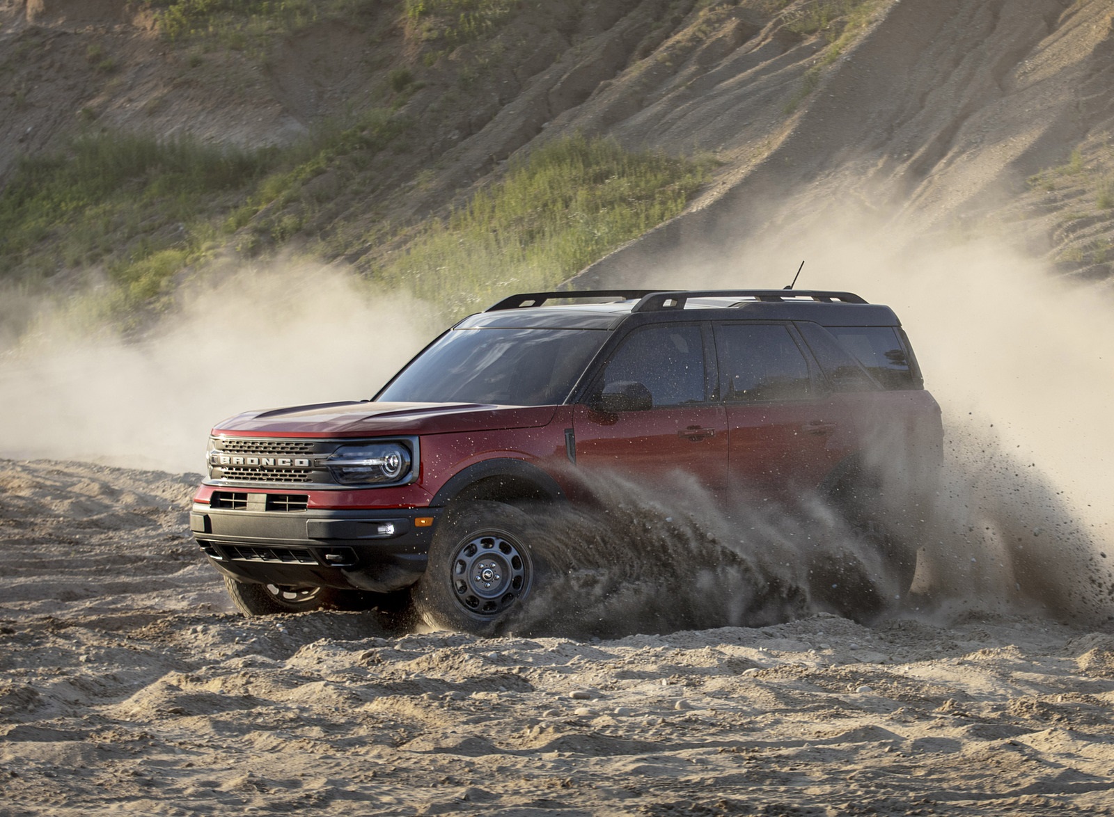 2021 Ford Bronco Sport Badlands (Color: Rapid Red Metallic Tinted Clearcoat) Off-Road Wallpapers (12)