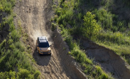 2021 Ford Bronco Sport First Edition (Color: Cyber Orange Metallic Tri-Coat) Off-Road Wallpapers 450x275 (18)