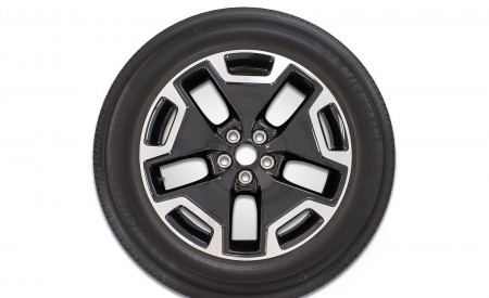 2021 Ford Bronco Sport Outer Banks Standard 18-inch machined-face aluminum Ebony Black-painted wheels Wallpapers 450x275 (42)
