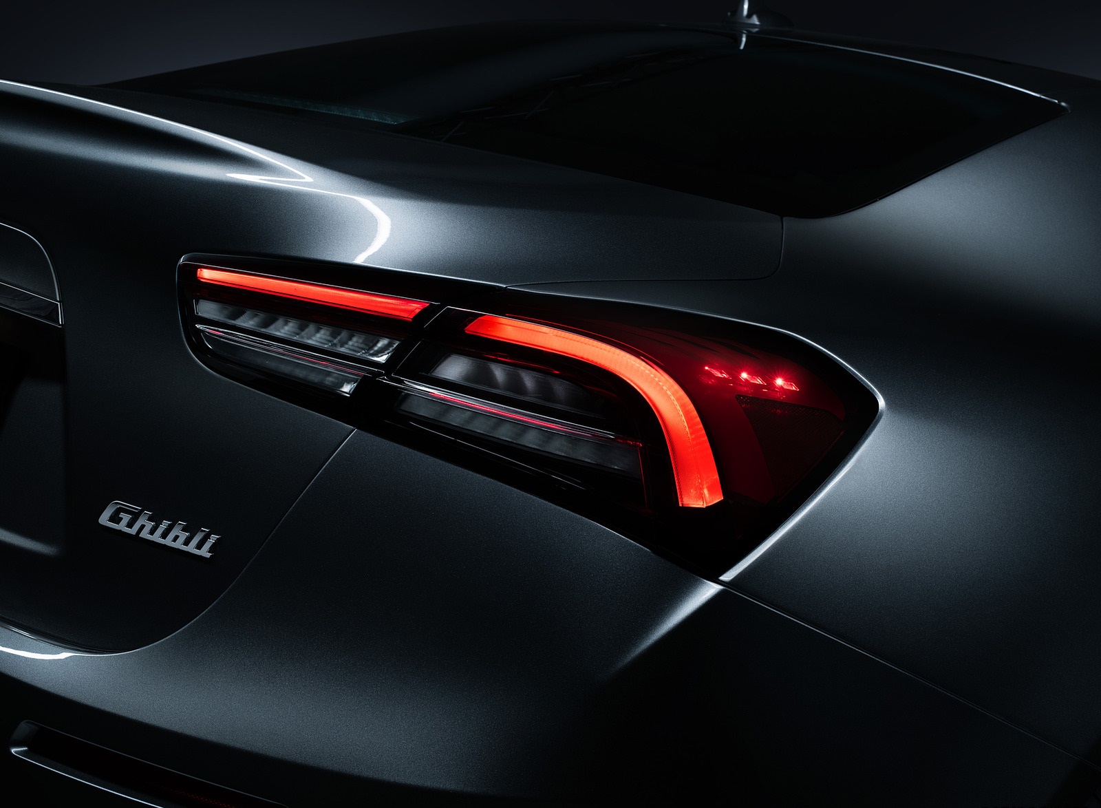 2021 Maserati Ghibli Hybrid Tail Light Wallpapers (15)