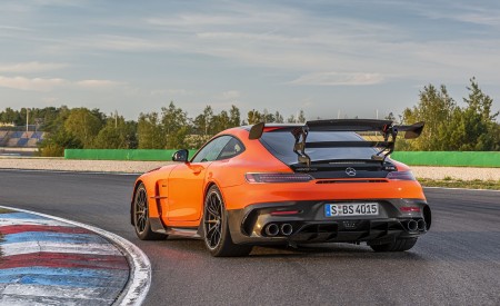 2021 Mercedes-AMG GT Black Series (Color: Magma Beam) Rear Three-Quarter Wallpapers 450x275 (51)