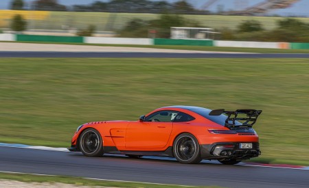 2021 Mercedes-AMG GT Black Series (Color: Magma Beam) Rear Three-Quarter Wallpapers 450x275 (29)
