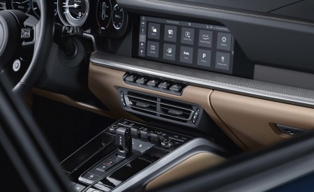 2021 Porsche 911 Turbo Central Console Wallpapers 450x275 (222)