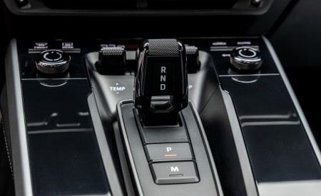2021 Porsche 911 Turbo (Color: Lava Orange) Central Console Wallpapers 450x275 (122)