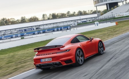 2021 Porsche 911 Turbo (Color: Lava Orange) Rear Three-Quarter Wallpapers  450x275 (76)