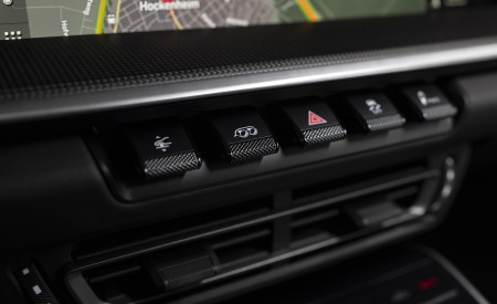 2021 Porsche 911 Turbo (Color: Racing Yellow) Central Console Wallpapers 450x275 (38)