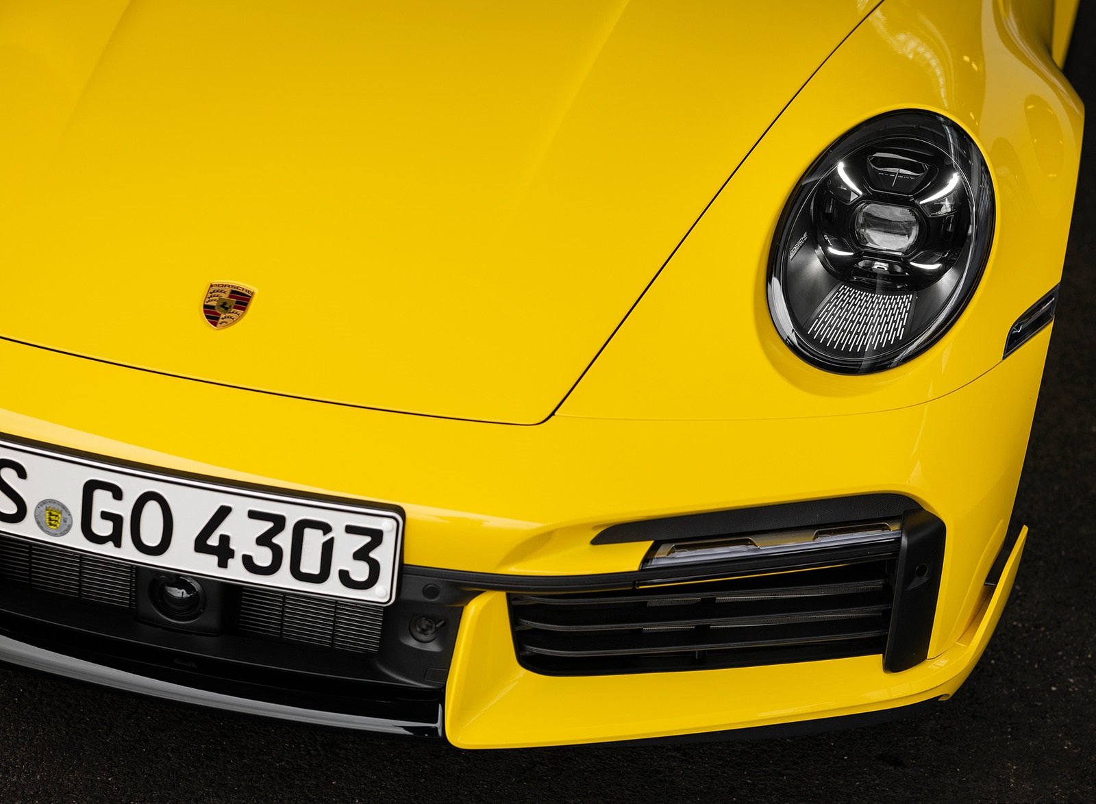 2021 Porsche 911 Turbo (Color: Racing Yellow) Detail Wallpapers  #30 of 225