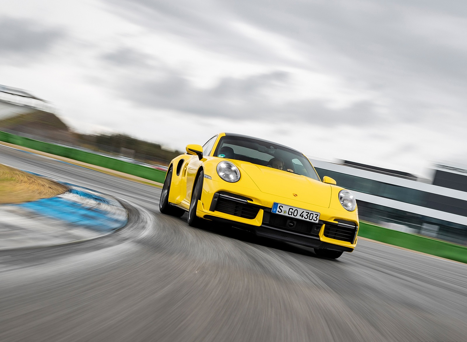2021 Porsche 911 Turbo (Color: Racing Yellow) Front Wallpapers  (4)