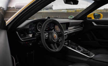 2021 Porsche 911 Turbo (Color: Racing Yellow) Interior Wallpapers 450x275 (41)