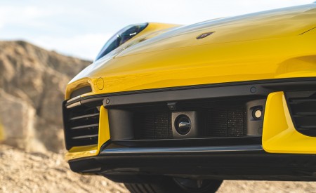 2021 Porsche 911 Turbo (Color: Racing Yellow; US-Spec) Detail Wallpapers 450x275 (169)