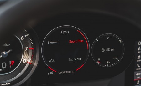 2021 Porsche 911 Turbo (Color: Racing Yellow; US-Spec) Digital Instrument Cluster Wallpapers  450x275 (207)