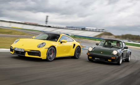 2021 Porsche 911 Turbo Front Three-Quarter Wallpapers  450x275 (49)