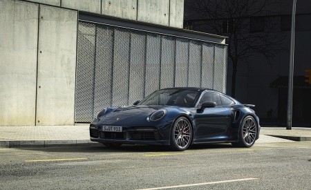 2021 Porsche 911 Turbo Front Three-Quarter Wallpapers 450x275 (223)