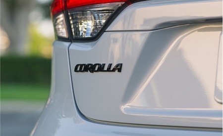 2021 Toyota Corolla Apex Edition Detail Wallpapers 450x275 (45)