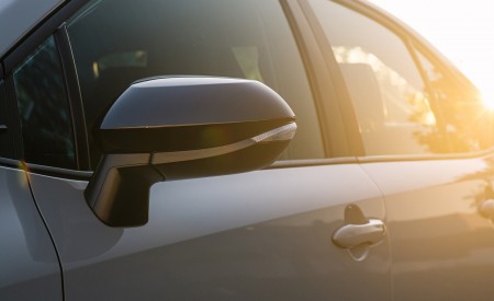 2021 Toyota Corolla Apex Edition Mirror Wallpapers 450x275 (33)