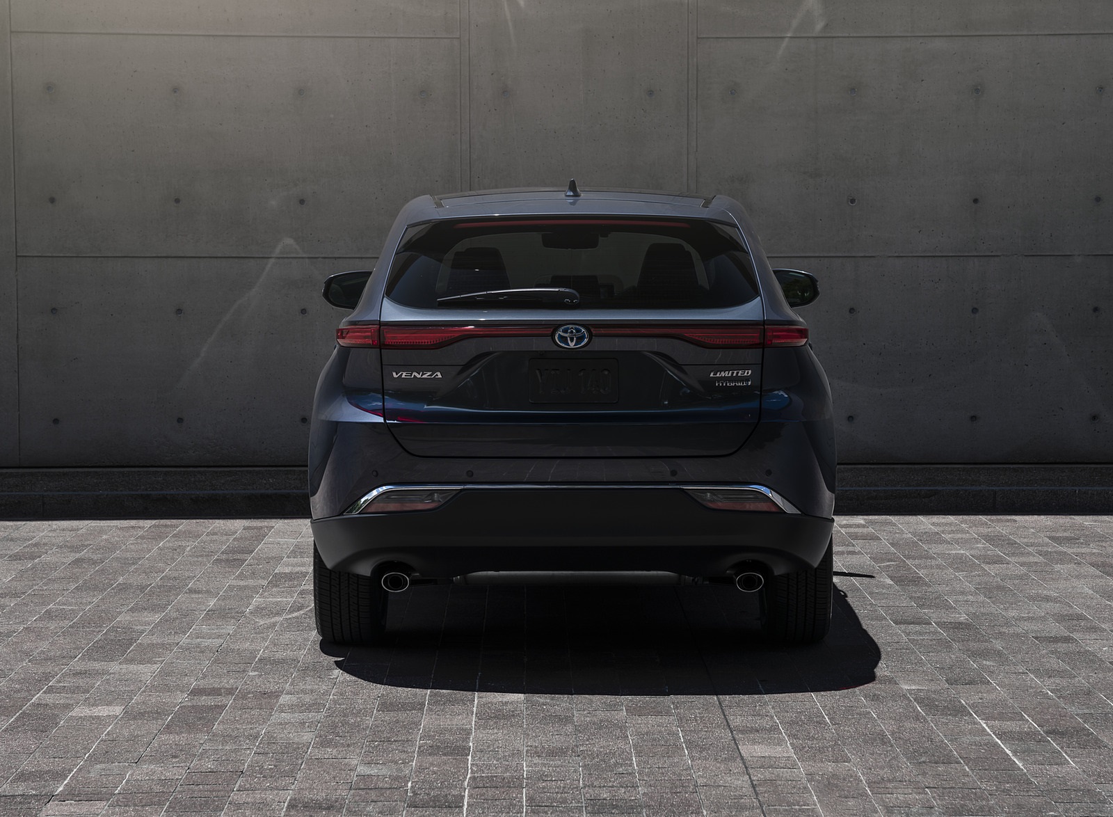 2021 Toyota Venza Hybrid Limited Rear Wallpapers (15)