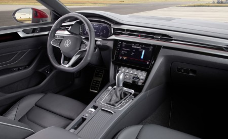 2021 Volkswagen Arteon Shooting Brake eHYBRID R-Line Interior Wallpapers 450x275 (12)