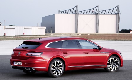 2021 Volkswagen Arteon Shooting Brake eHYBRID R-Line Rear Three-Quarter Wallpapers 450x275 (4)