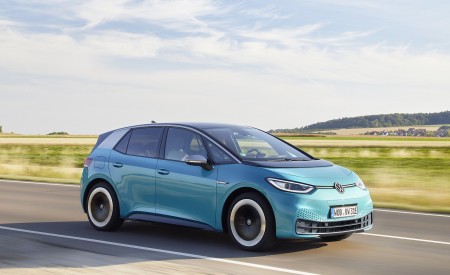 2021 Volkswagen ID.3 1st Edition Front Three-Quarter Wallpapers 450x275 (120)