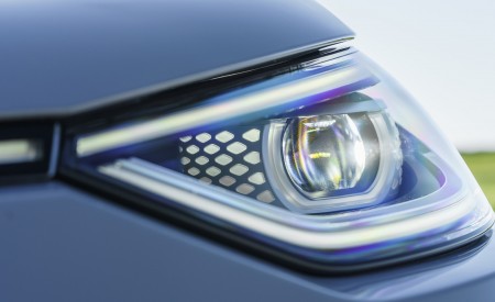 2021 Volkswagen ID.3 1st Edition (UK-Spec) Headlight Wallpapers 450x275 (56)