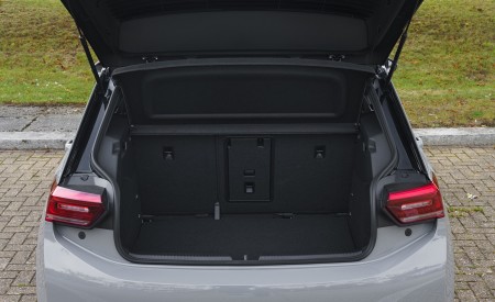 2021 Volkswagen ID.3 1st Edition (UK-Spec) Trunk Wallpapers 450x275 (109)