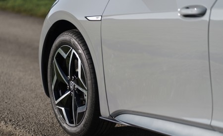 2021 Volkswagen ID.3 1st Edition (UK-Spec) Wheel Wallpapers 450x275 (52)
