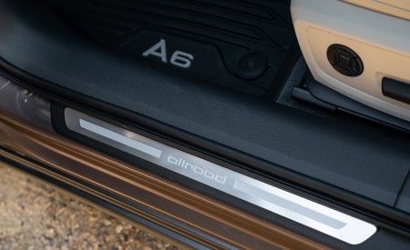 2020 Audi A6 allroad (US-Spec) Door Sill Wallpapers 450x275 (36)
