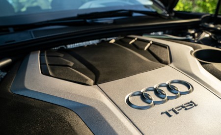 2020 Audi A6 allroad (US-Spec) Engine Wallpapers 450x275 (34)