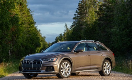 2020 Audi A6 allroad (US-Spec) Front Three-Quarter Wallpapers 450x275 (17)