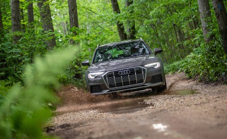 2020 Audi A6 allroad (US-Spec) Front Wallpapers 450x275 (14)