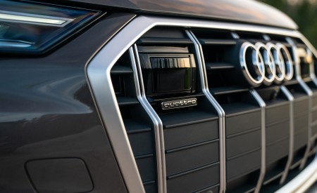 2020 Audi A6 allroad (US-Spec) Grille Wallpapers 450x275 (25)